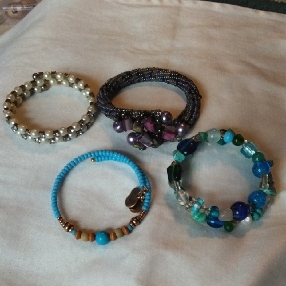 Elegant Multi-Color Beaded Bracelet Set